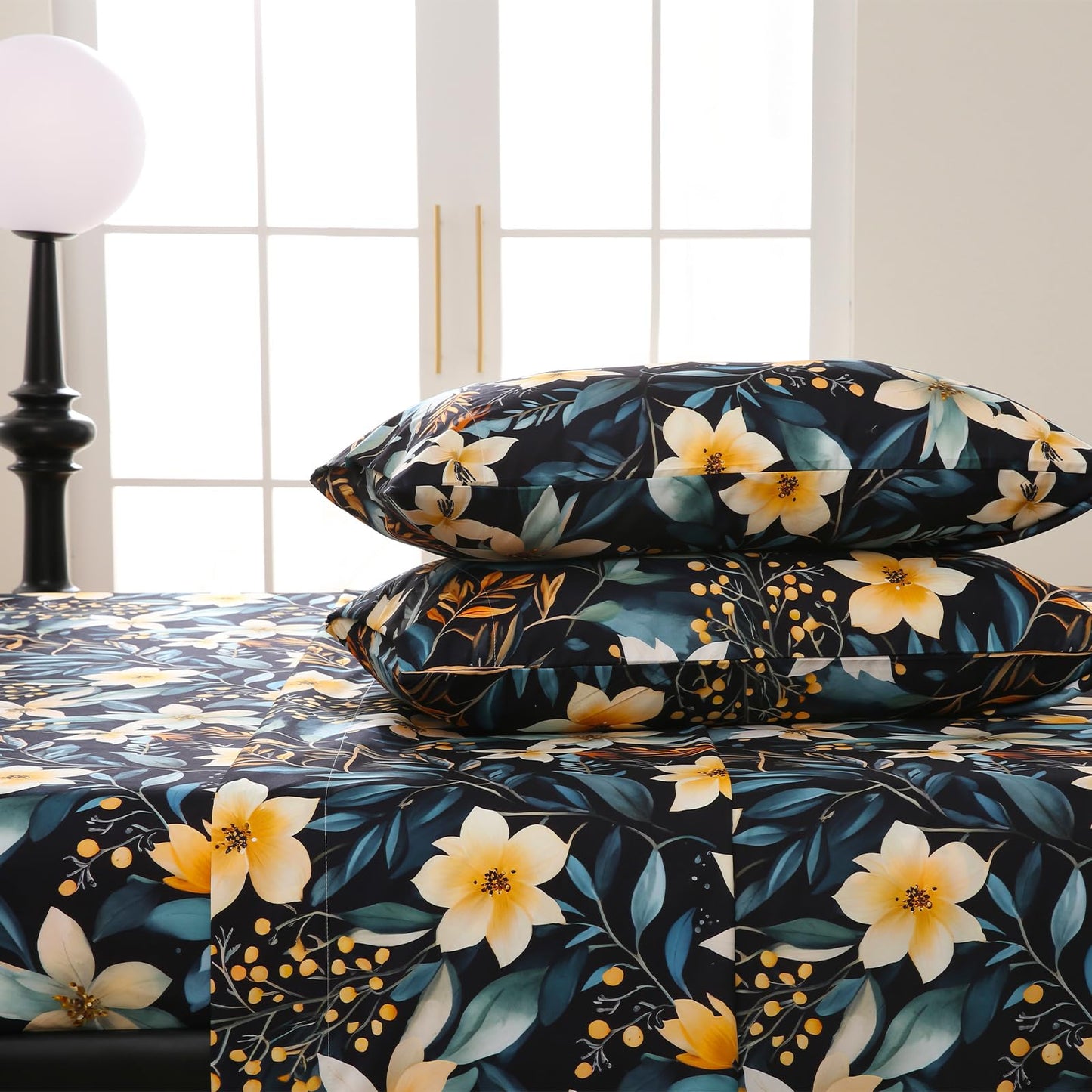 CozySmile 4 Pieces Queen Sheet Set Floral, Boho Sheets Soft Microfiber Deep Pocket, Floral Sheets (Queen, Tranquil Night Lily)