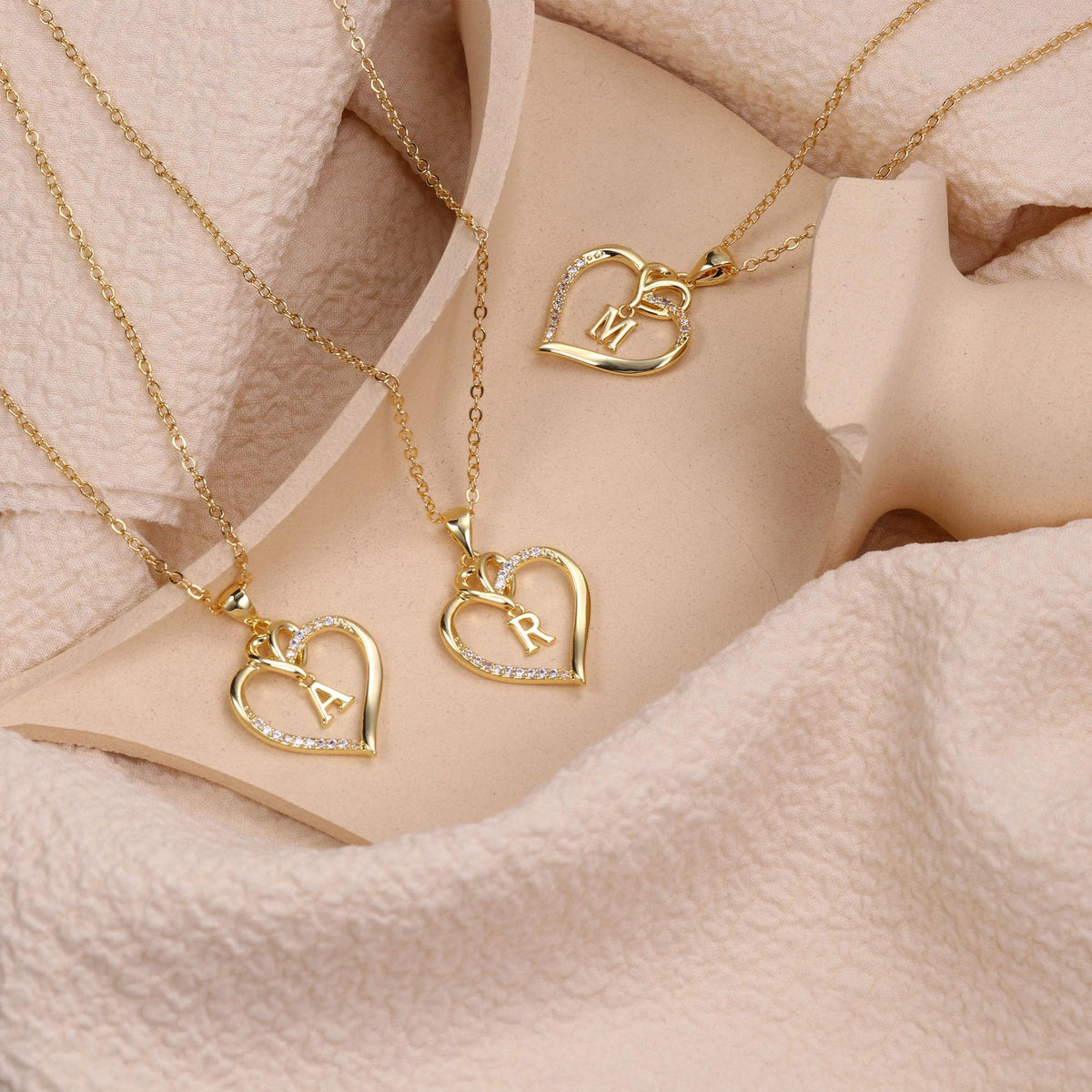 STORUP Mothers Day Gifts - Heart Initial Necklaces for Women, Initial A Pendant Dainty Heart Necklace Jewelry for Women Birthday Gift Mothers Day Gifts for Mom Wife Her Grandma