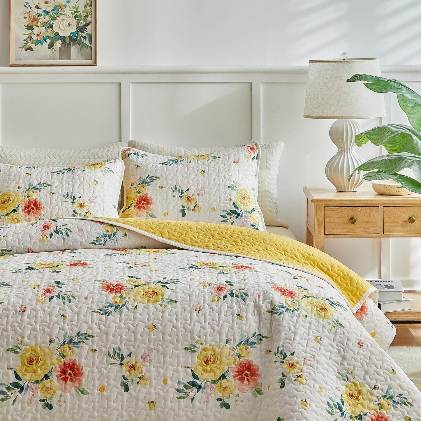 Floral Quilt Set 3 Pieces Queen Size White Orange Yellow Flower with Green Leaves Soft Microfiber Lightweight Summer Reversible Coverlet Bedspread for All Season -1 Quilt 88*88 + 2 Pillow Shams