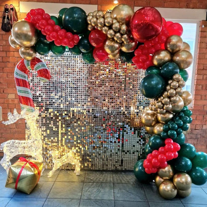 Red and Green Balloons Arch Garland Kit, 134pcs Red Green Christmas Balloons with Different Size for Birthday Christmas Party Decorations