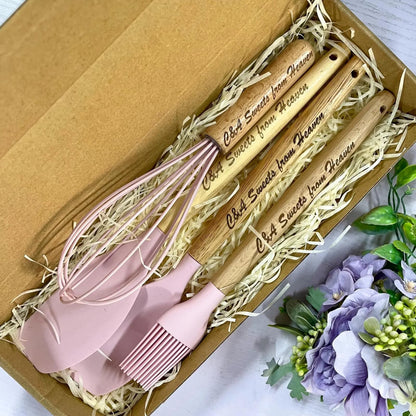 Personalized Kitchen Gift Set 4-Pcs with Kraft Box, Custom Engraved Text Unique Housewarming Gifts Set, New Home Wedding Bridal Shower Hostess Birthday Gifts for Women