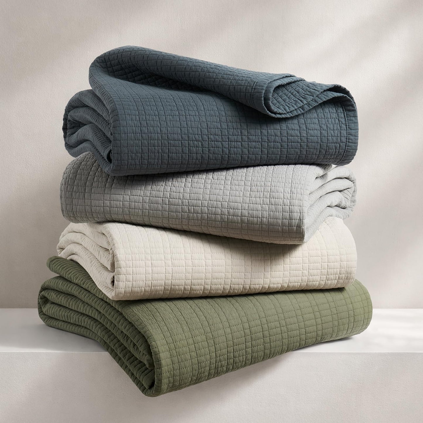 EverGrace 100% Cotton Quilt King Size, Pre-Washed Modern Grid Stitch Lightweight Bedspread Coverlet for All Season, Oversized 3-Piece Bedding Set with 2 Pillow Shams, Midnight Blue