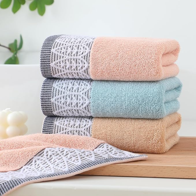 2 Pack Decorative Hand Towels, Leaf Design Cotton, Soft Absorbent Quick-Drying