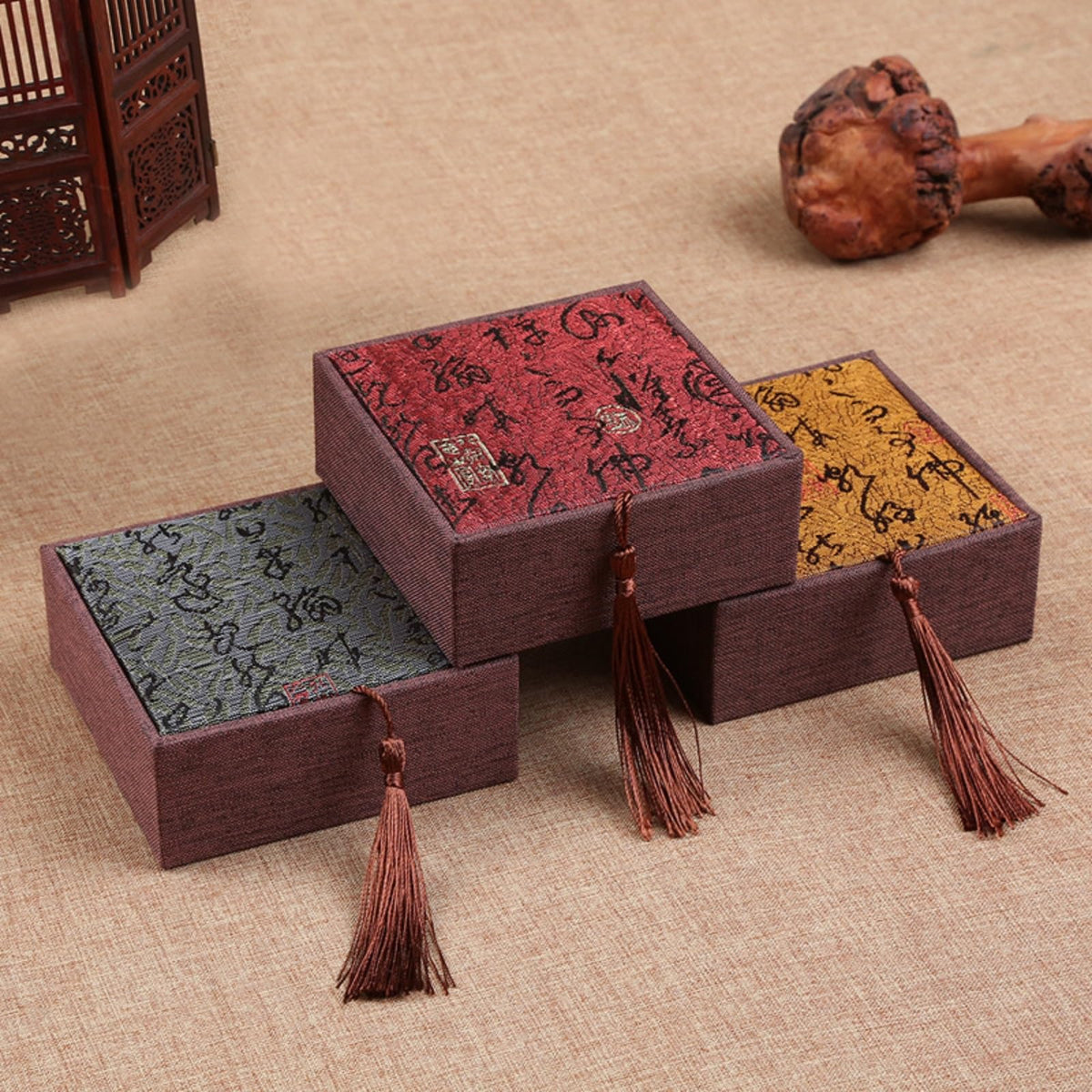 MIAO JIN 6 Pieces Retro style Square Tassel Jewelry Boxes Set Small Travel Gift Organizer, Portable Traditional Bracelet Jewelry Earring Packaging Case for Valentine Day Anniversary Birthday Gift