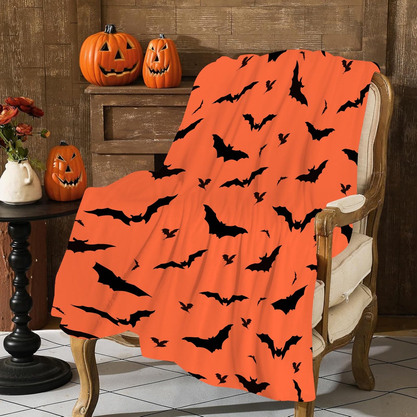 Halloween Blanket Black Bats Lightweight Throw Blanket for Women Men Soft Cozy Fleece Couch Living Room Bed Blanket for Kids Girls Boys 40x50 inches