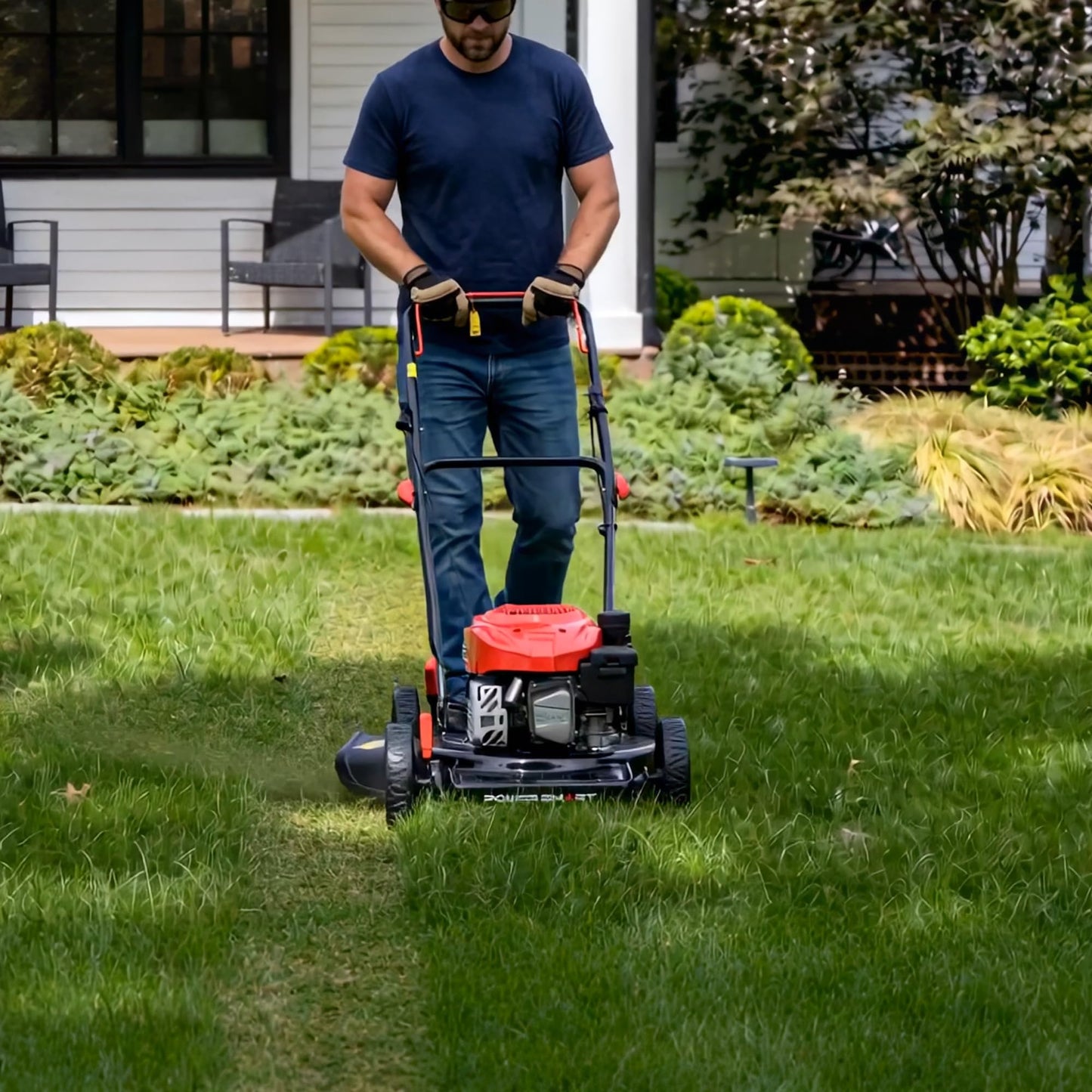 PowerSmart 18-inch 144cc Gas Lawn Mower, Push Mower with Side-Discharge, 5-Point Height of Cut