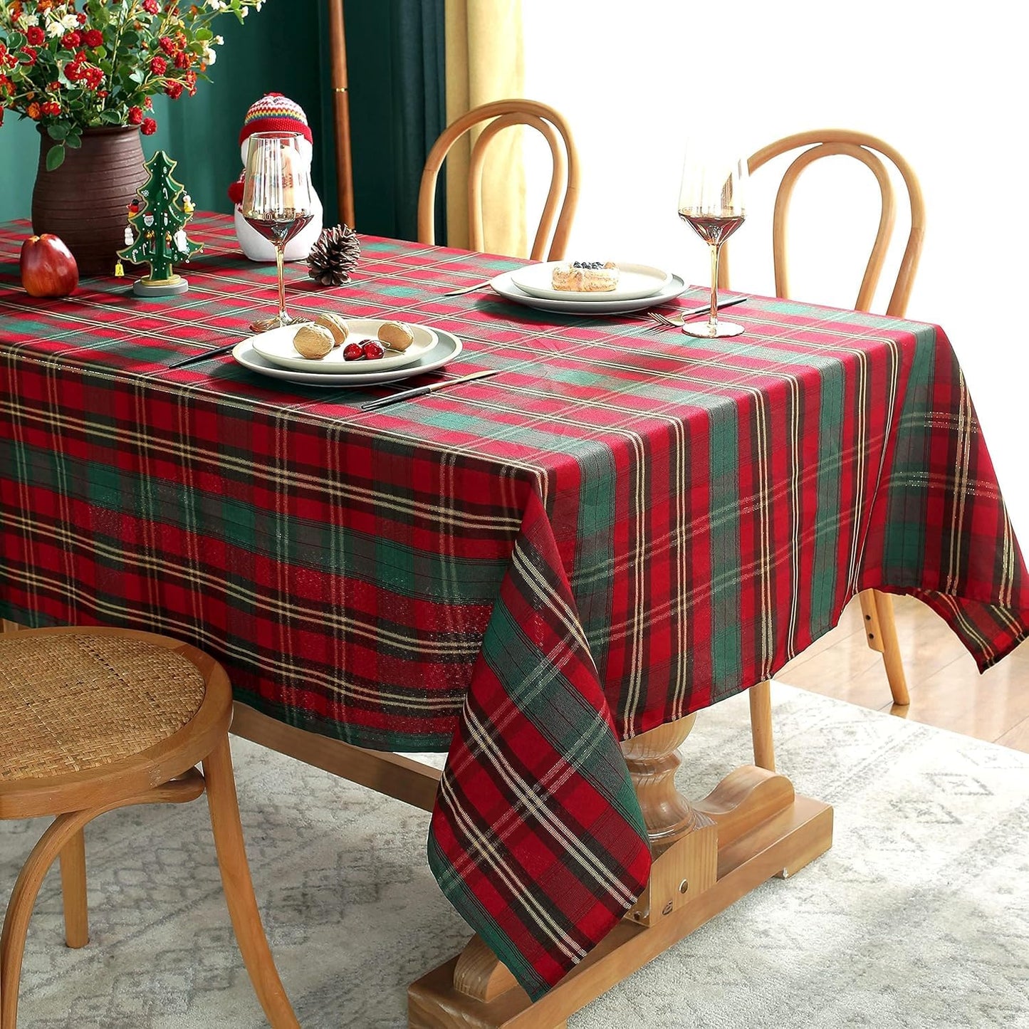SASTYBALE Christmas Tablecloth Red,Plaid Rectangle Xmas Metallic Fabric Table Cloth Dust-Proof Wrinkle Resistant Heavy Weight Polyester Table Cloths for Holiday Kitchen Dinning Tabletop(52" x 70")