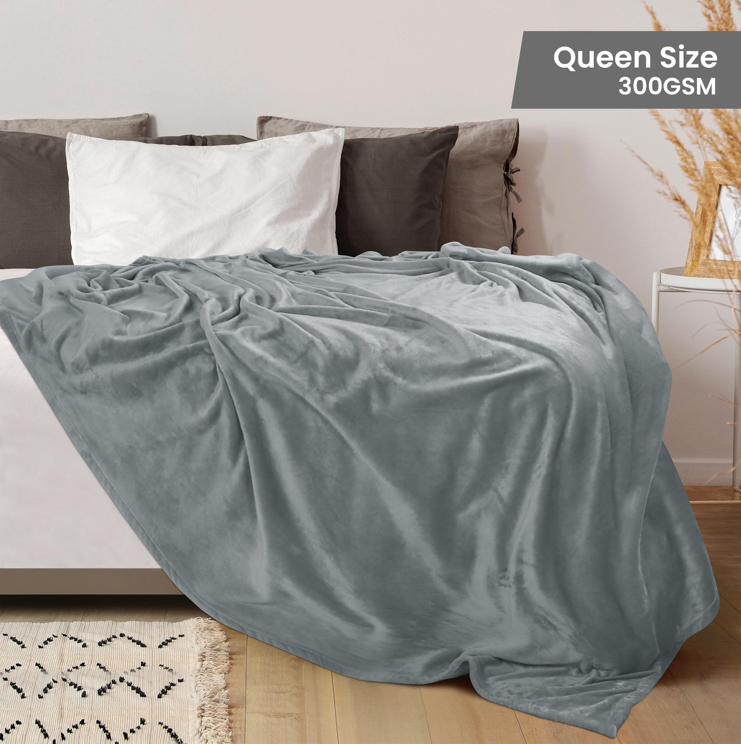 Utopia Bedding Fleece Blanket Queen Size Ash Grey (90x90 Inches) Ultra Soft Warm Lightweight Microfiber Breathable Anti-Static Cozy Bed Blanket for Fathers Day, All-Season Home Decor Gift for Men, Dad