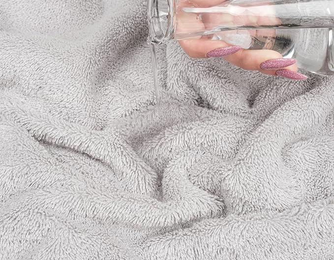 American Soft Linen 35x70 Jumbo Large Bath Towel, 600 GSM 100% Cotton Turkish