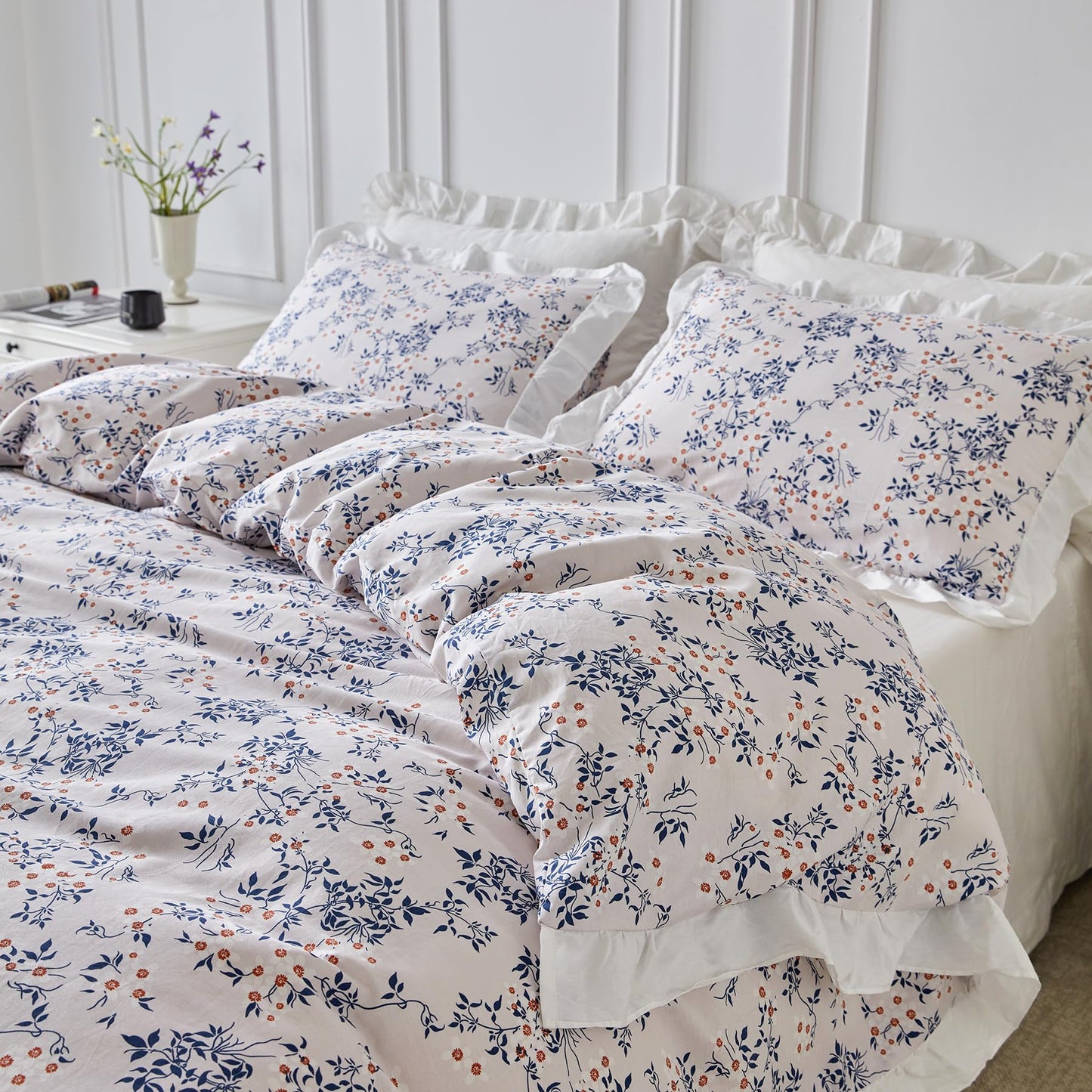 SUSYBAO Burnt Orange Floral Duvet Cover Queen 100% Cotton 3 Pcs Set 1 Farmhouse White Ruffled Duvet Cover with Zipper Ties 2 Pillow Shams Garden Blue Flower Bedding Set Soft