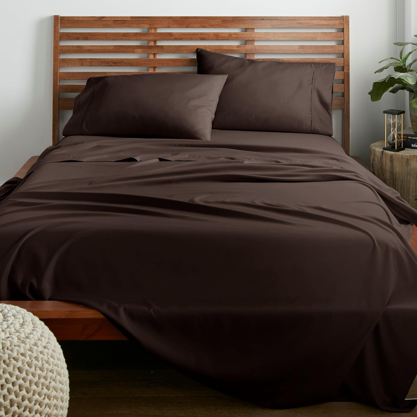 American Home Collection Queen Sheet Set - Ultra-Soft Microfiber 15-Inch Deep Pocket - Wrinkle Free and Fade Resistant (Brown)