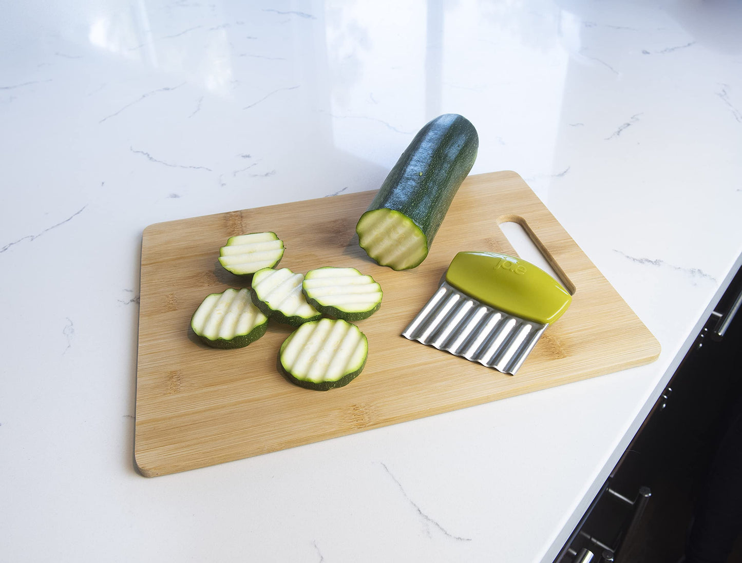 Joie Crinkle Cutter Knife, Wavy Slicer for Potatoes, Vegetables and Fruits, Great for Kids First Cutting Tool, Fun Kitchen Gadget, Stainless Steel, BPA-Free, Colors May Vary
