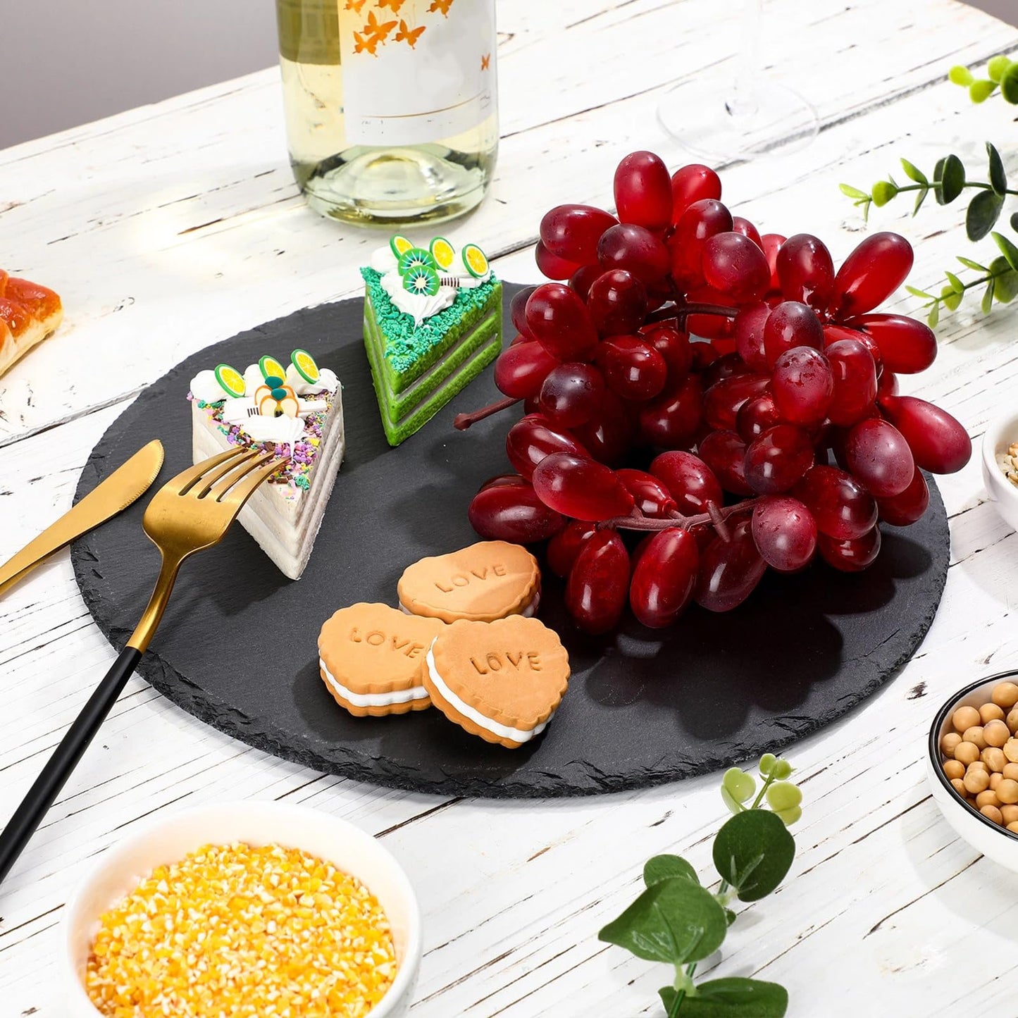 Uiifan 6 Pcs 11 Inch Round Slate Cheese Boards Round Black Stone Plates for Wedding Day Charcuterie Board Cheese Platter Serving Stone Tray Soapstone Chalk for Meats Appetizers Dried Fruit Party Gifts