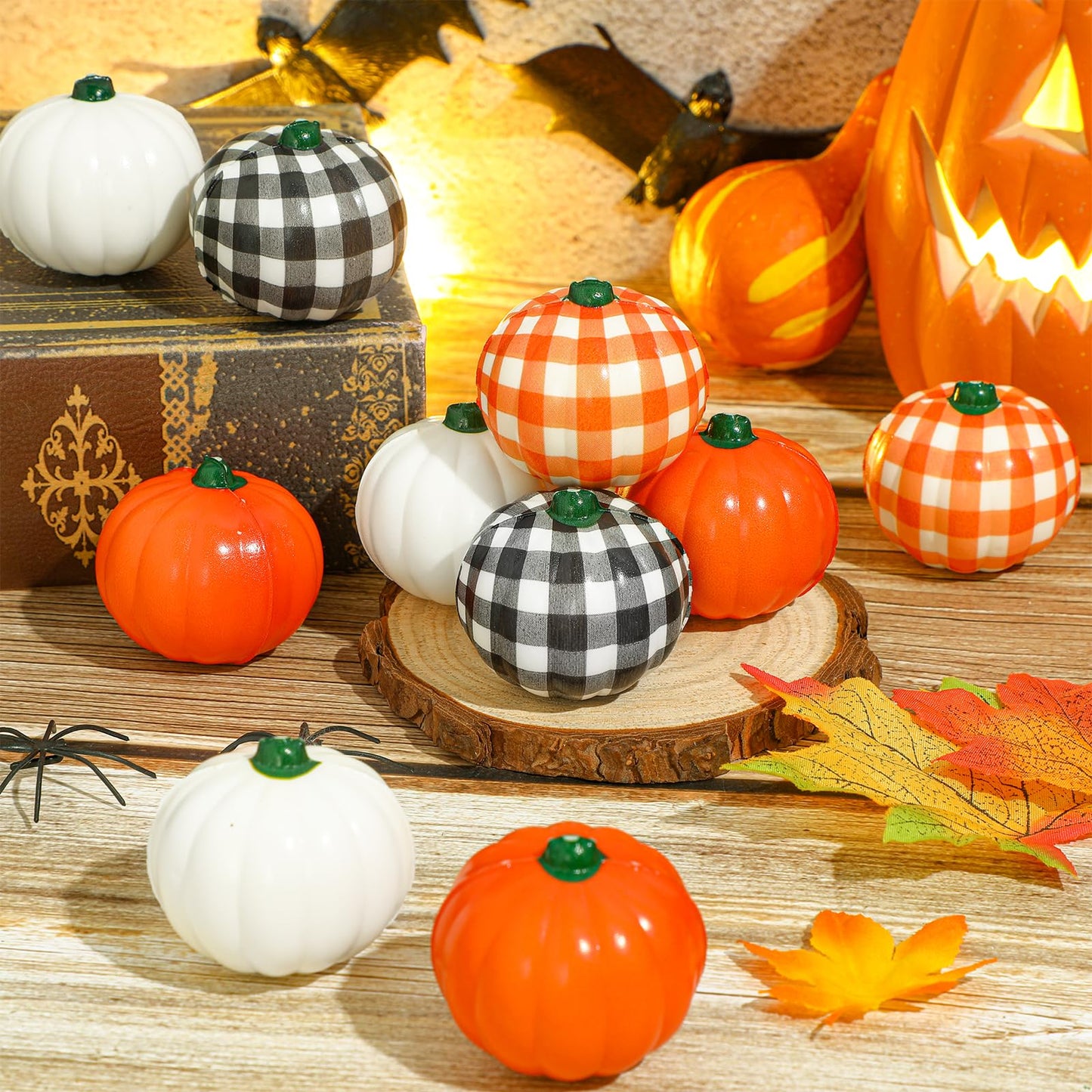Leyndo 24 Pcs Thanksgiving Pumpkin Stress Balls Bulk Stress Relief Mini Foam Squeeze Ball Halloween Party Favors with Storage Bag for Bag Fillers Carnival Reward (Vivd Style)