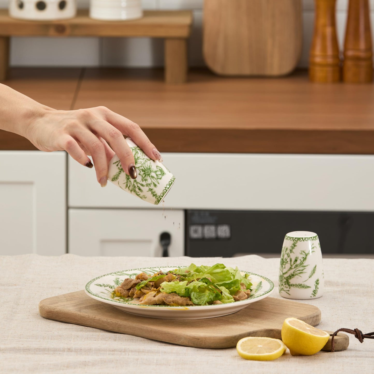 Bico Green Garden Toile De Jouy Ceramic Salt & Pepper Shaker Set, for Kitchen or Decor, Dishwasher Safe