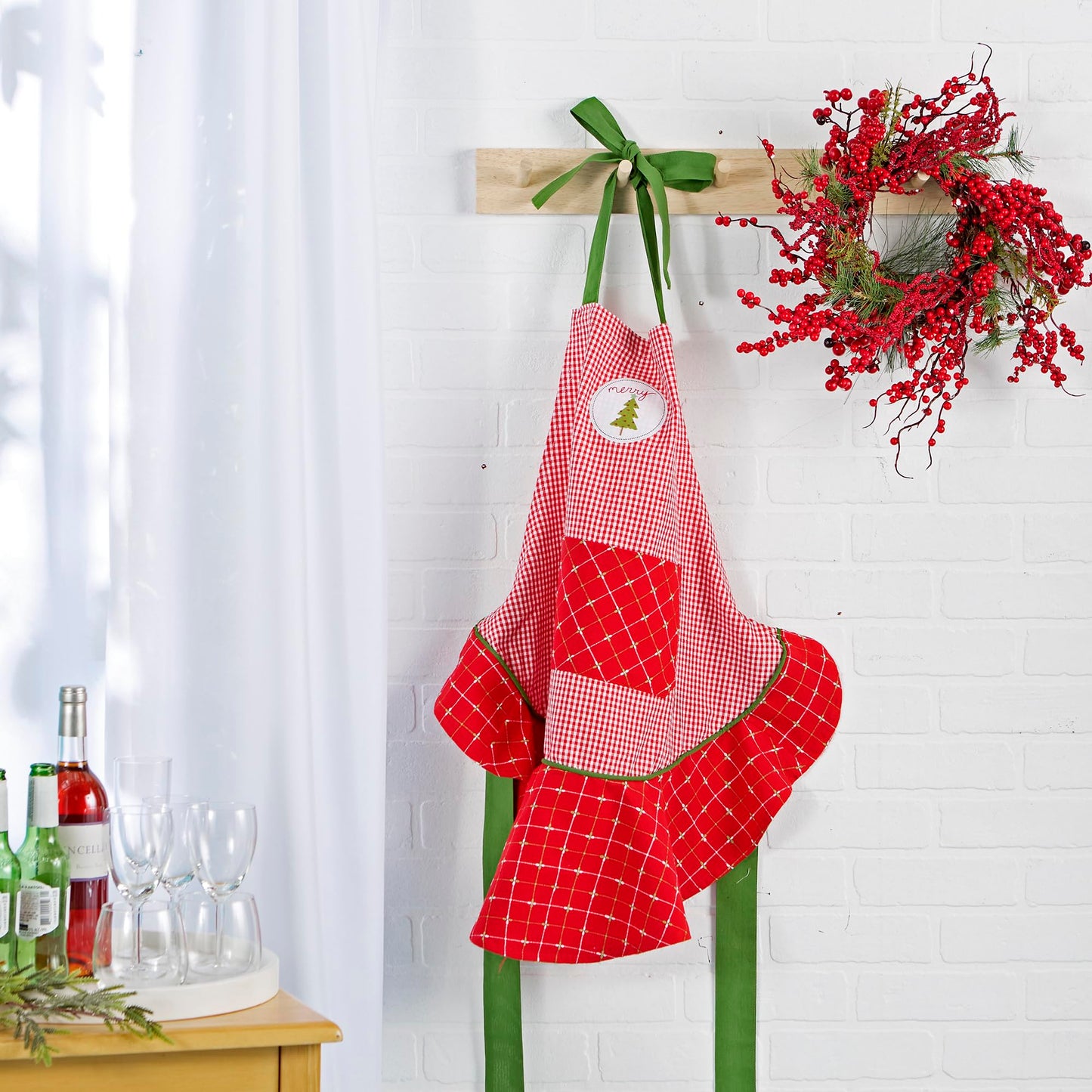 DII Women's Christmas Kitchen Apron Adjustable Adult Size for Cooking, Baking, Crafting & Entertaining, One Size, Merry Tree