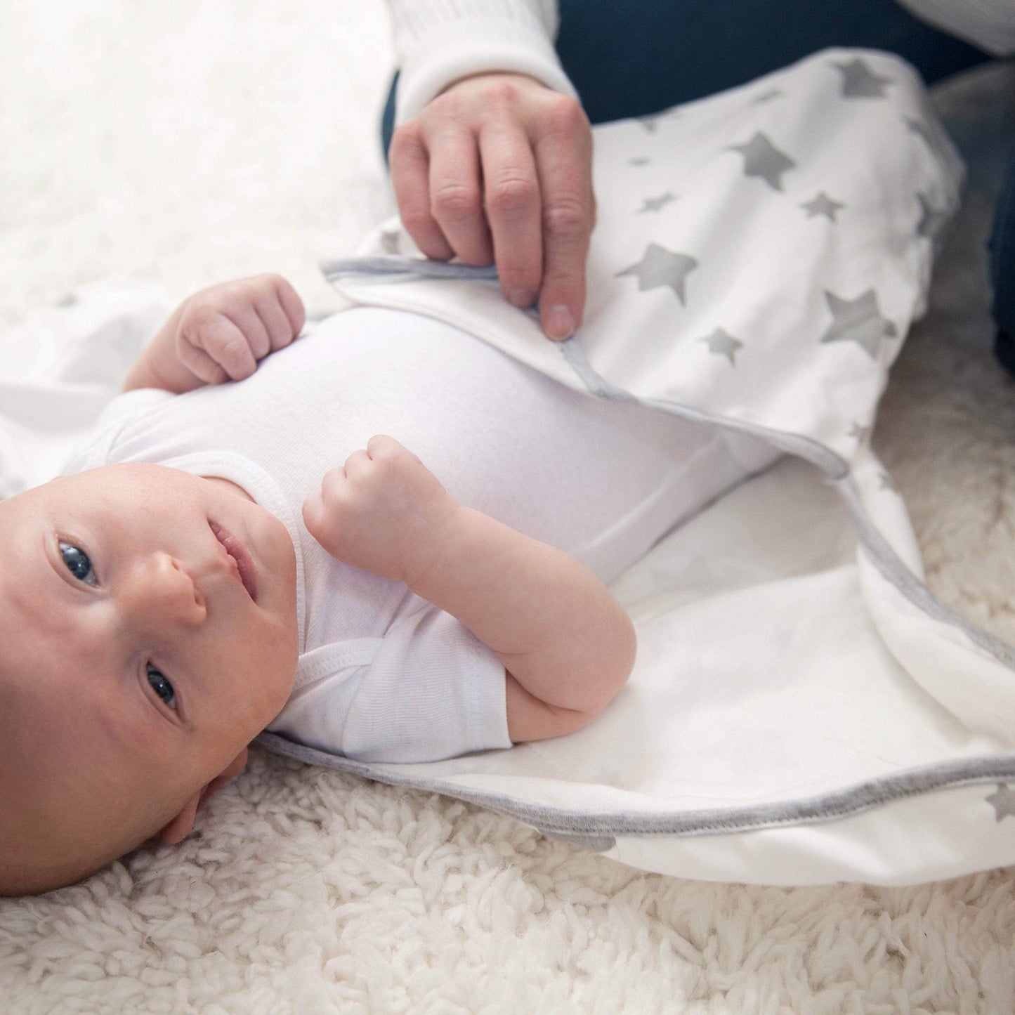 Little Seeds Swaddle Blanket 0-3 Months, 3-Pack Organic Cotton Baby Swaddles - Swaddles for Newborns Infant Boys & Girls, Soft & Snug Hip-Healthy Swaddling Blankets