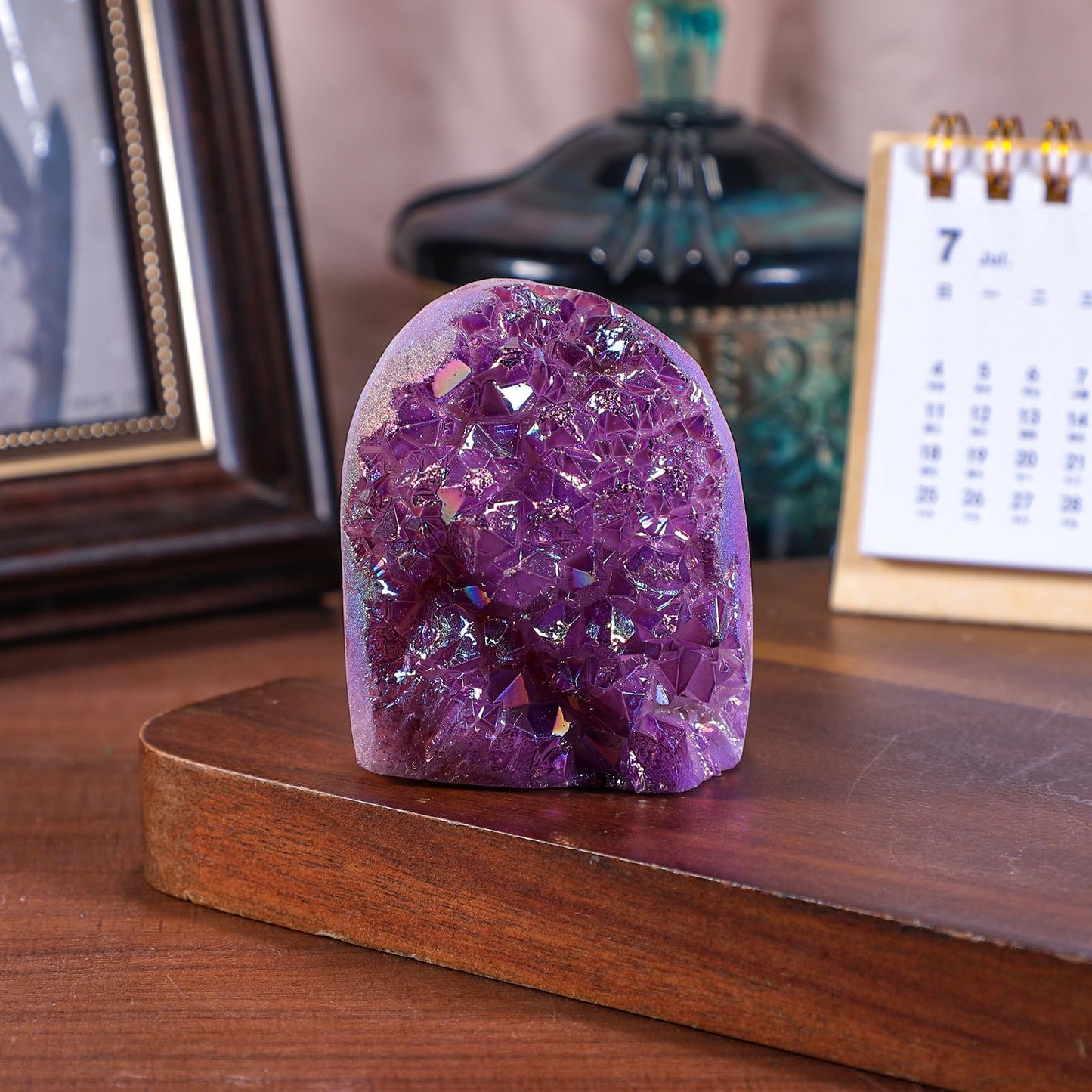 Nupuyai Rainbow Titanium Coated Crystal Geode Cluster Irregular Raw Rock Quartz Stone Mineral Specimen for Home Office Decor Feng Shui, Purple
