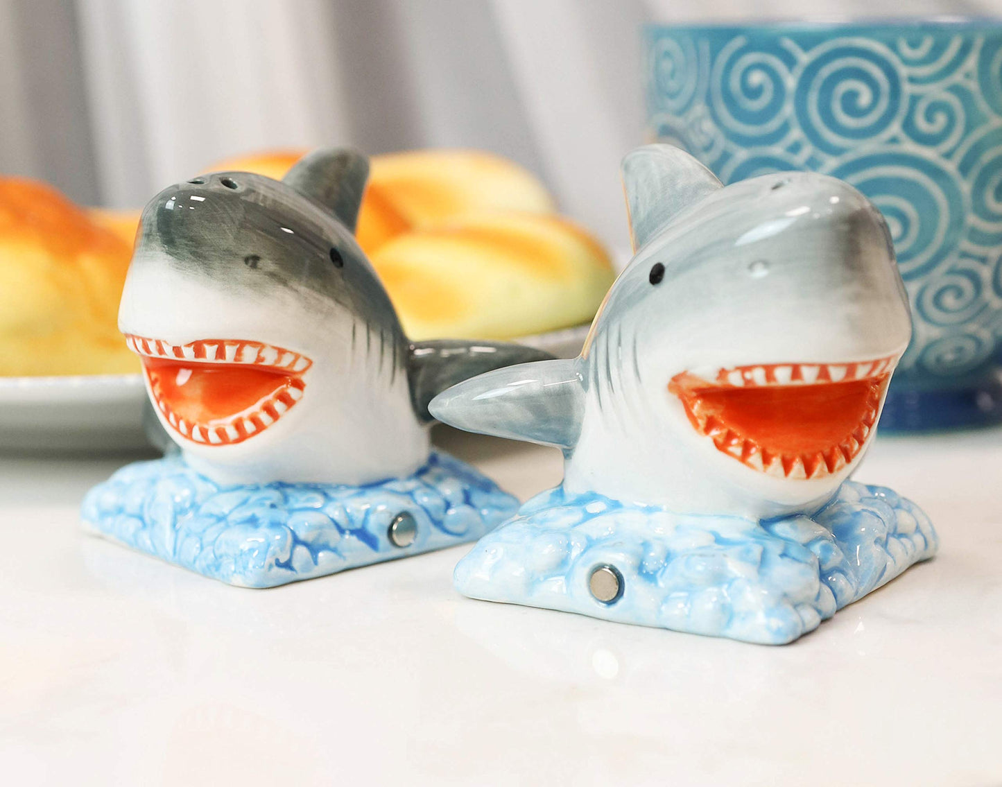 Ebros Nautical Marine Sea Predators Great White Sharks Magnetic Salt And Pepper Shakers Set Figurines Party Kitchen Tabletop Shark Jaws Collectible Decorative Accents