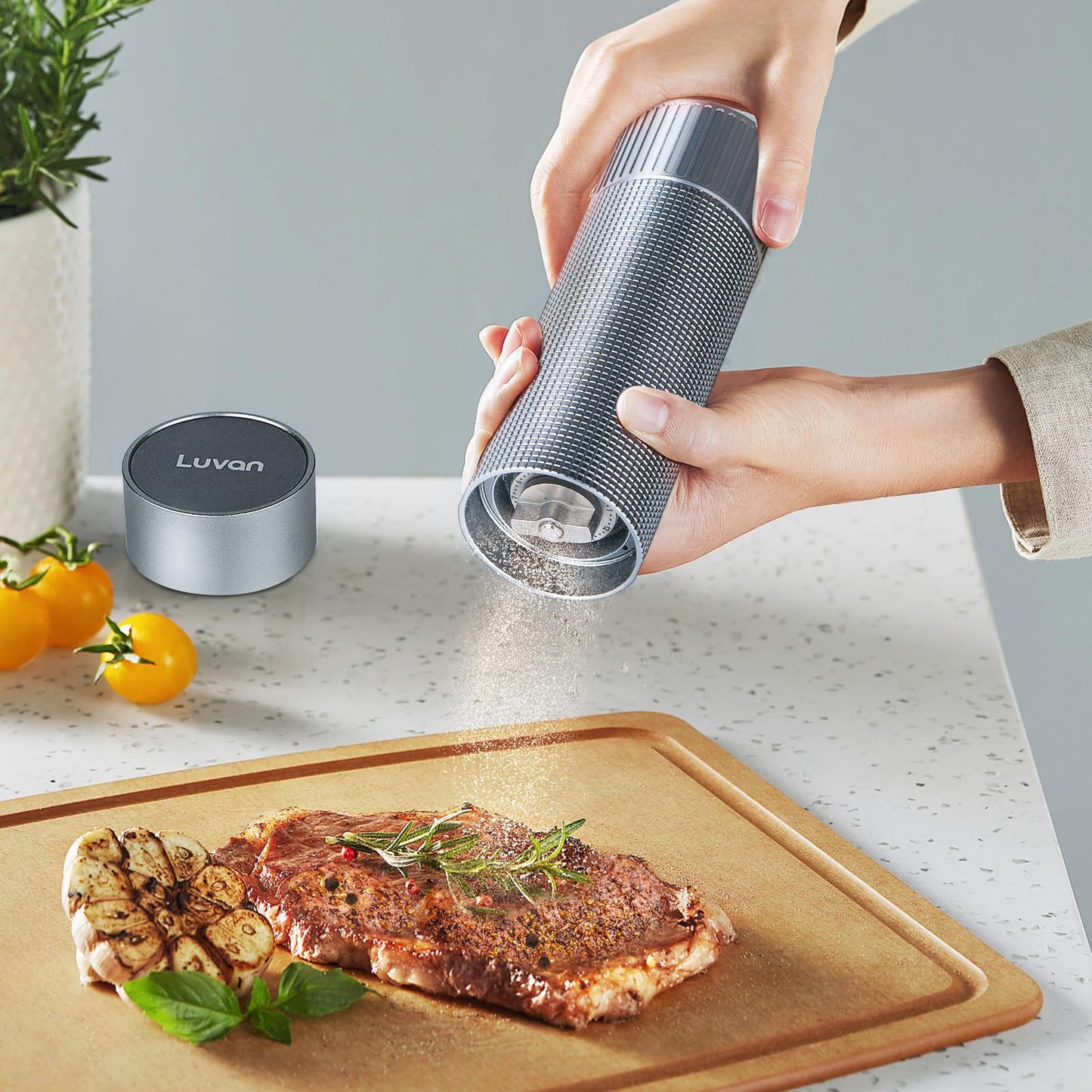 Luvan Salt Grinder, Professional Grade Salt Mill with Unique Burr Grinder, 12 Adjustable Coarseness Settings, Lightning-fast grinding speed, Heavy Duty Aluminum Manual Salt and Pepper Grinder