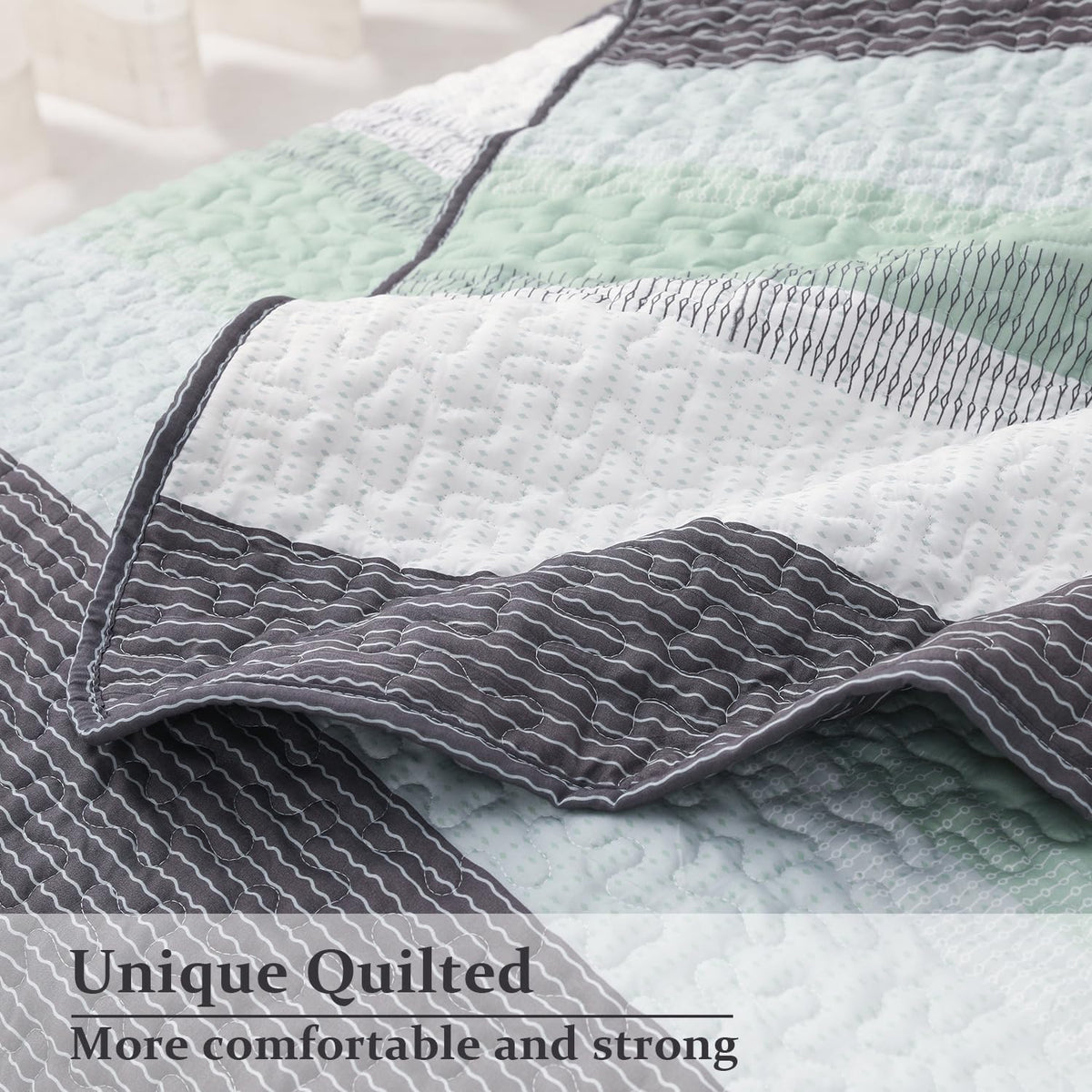 DURLENGEN Quilt Set King Size 3Pcs,Soft Microfiber Lightweight Bedspread,White & Green Striped Geometric Pattern Coverlet for All Season Layering(King 106x96,Mint Green)