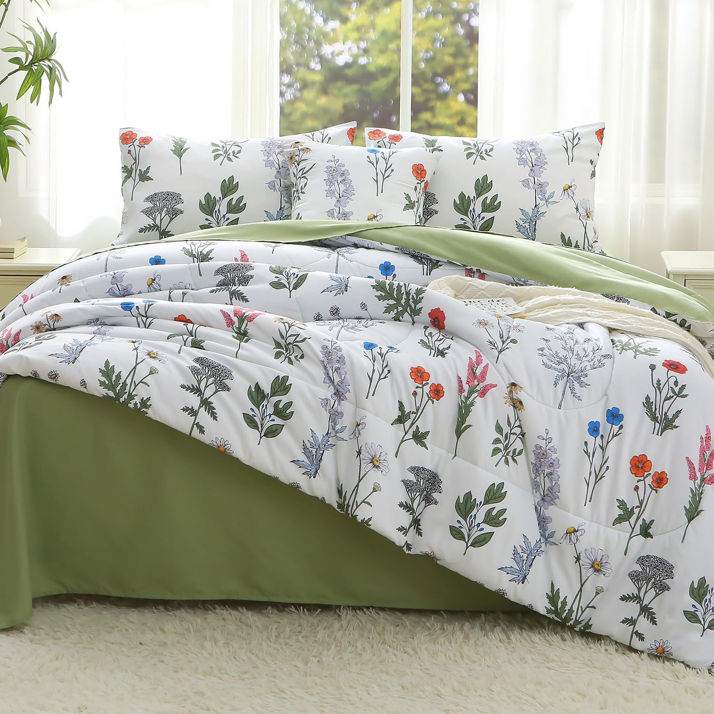 JQinHome Queen Comforter Set - 6 Pieces White Botanical Floral Reversible Green Solid Bedding Set, Bed in a Bag with Microfiber Comforter, Sheets & Cushion Cover, Edredones Queen Set Completo