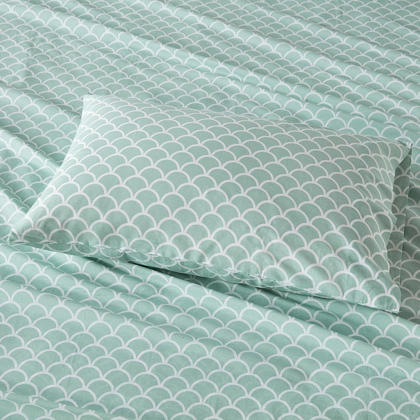 Comfort Spaces 100% Cotton Sheet Set Breathable, Lightweight, Soft with 14" Elastic Pocket Fits up to 16" Mattress, All Season Cozy Bedding, Matching Pillow Case, King Scales 4 Piece
