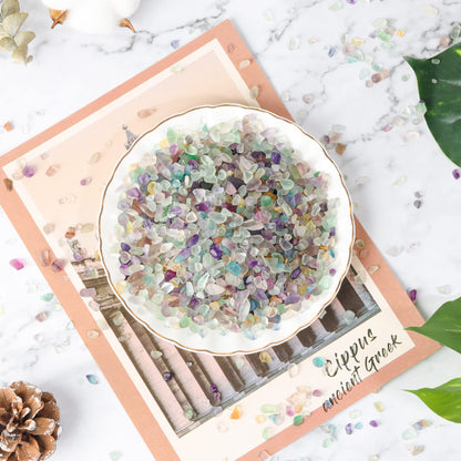 T4U Crystal Chips Stone Crushed Quartz Glass 900g (2 lb), Fluorite Tumbled Gravel Small Decorative Pebbles, Mini Polished Rocks Pieces for Crafts, Vases Filler, Succulent Plants, Aquarium Gravel Rocks