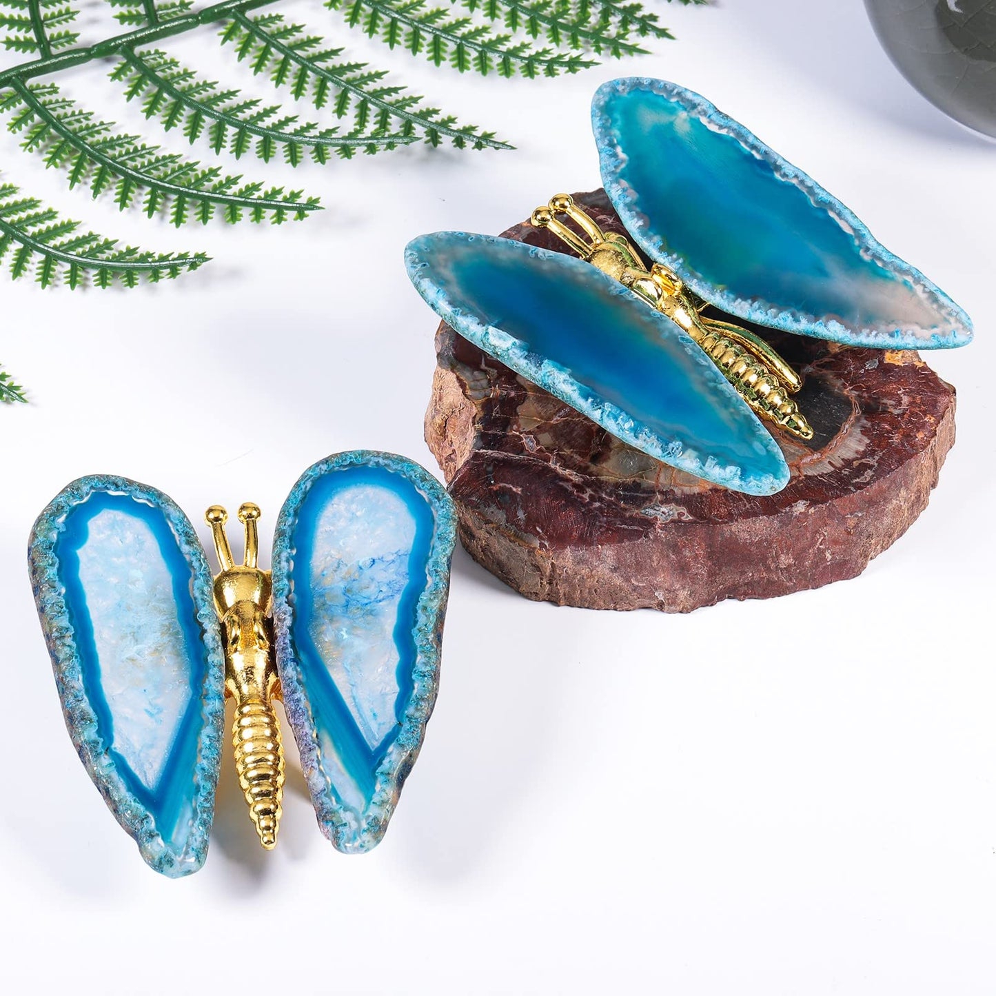 SUNYIK 2PCS Blue Agate Slice Butterfly Stand Figurine, Healing Stone Butterfly Wings Decor for Home Office Table Desktop