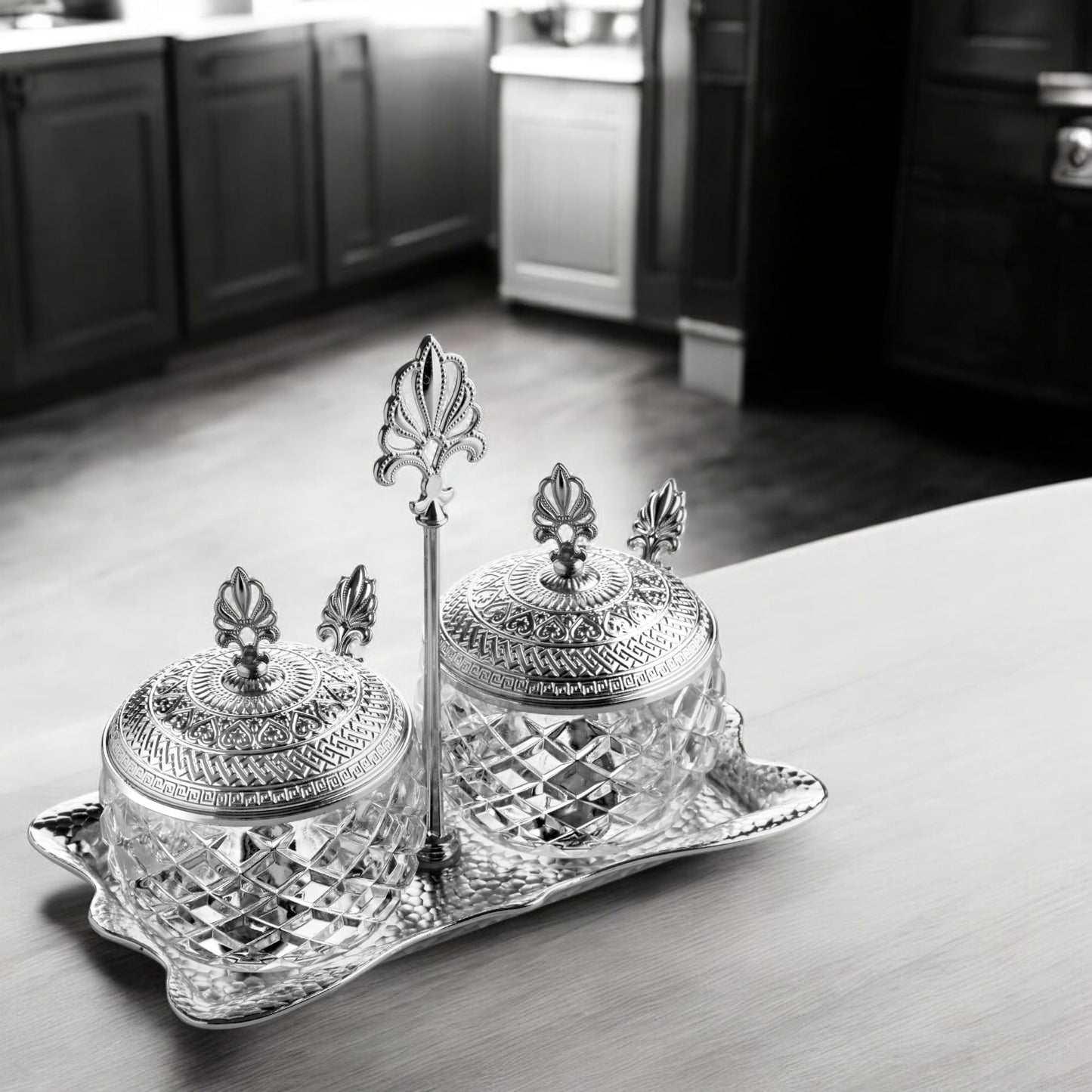 Alisveristime 2-Piece Spice Holder Set with Zamac Lids, Glass Jars, and Metal Tray Stand - Elegant Storage for Sugar, Salt, and Spices (Gold & Silver) (Silver)