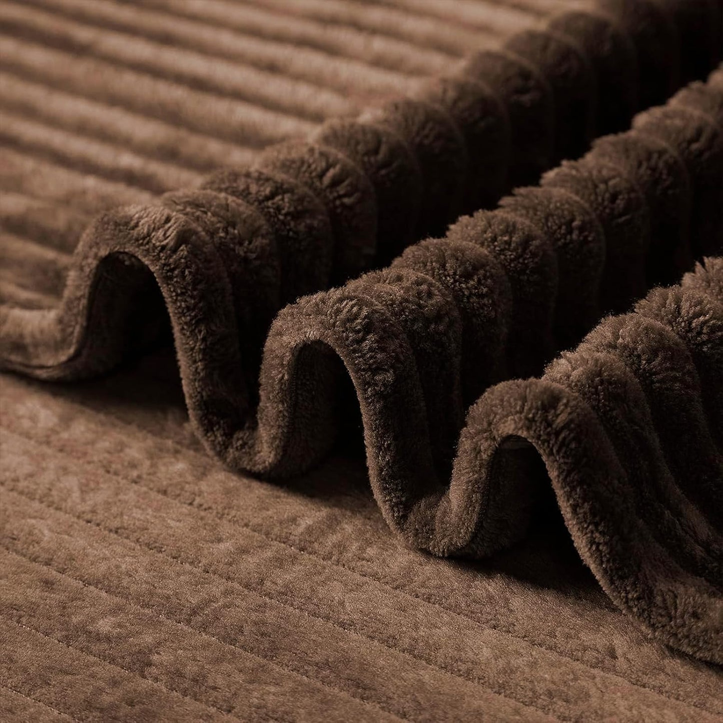 Vessia Flannel Fleece Throw Blanket, 300GSM Cozy Brown Stripe Throw for Couch, Sofa and Bed, Warm and Soft Chocolate Microfiber Ribbed Blanket for All Season