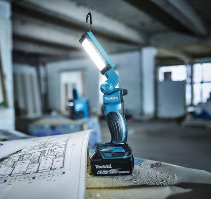Makita DML801 18V / 14.4V Li-ion LXT Florescent 12 LED Light Torch - Batteries and Charger Not Included
