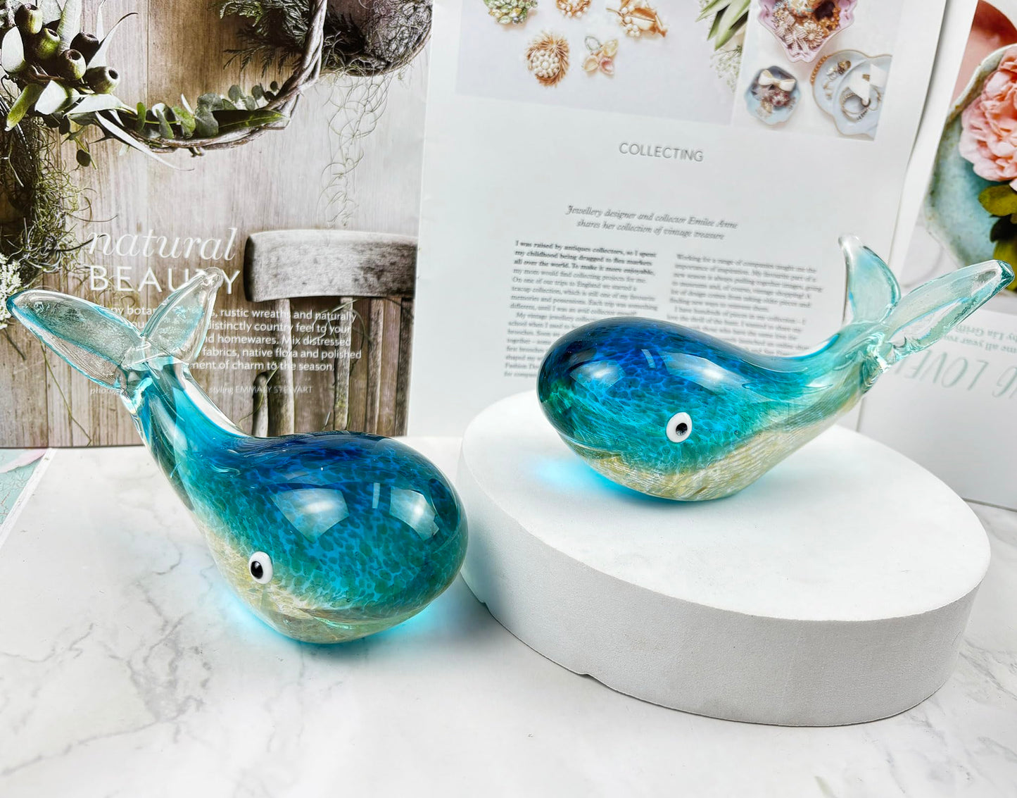 FZBHRO Crystal Whale Figurine Hand Blown Glass Whale Statue Collectibles Art Glass Sea Animal Paperweight Home Table Decor Gift Colorful 5.1''