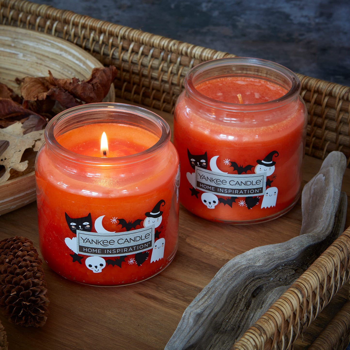 Yankee Candle Scented Candle | Home Inspiration | Seasonal Perfect Pumpkin | Medium Jar Candle | Up to 75 Hours Burn Time