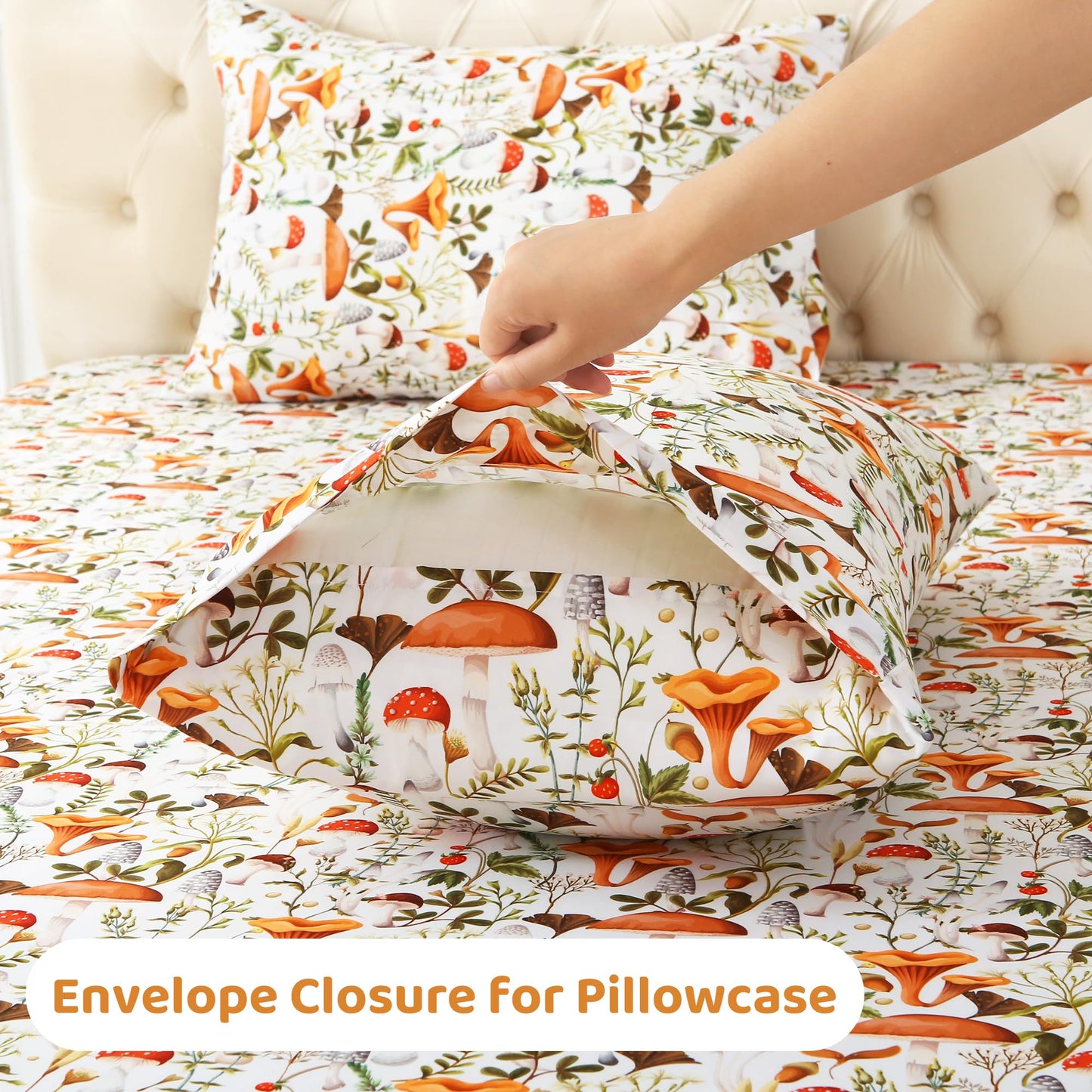 Mooreeke Cozy Vintage Microfiber Printed Twin Sheet Set - Soft & Breathable Mushroom Forest Bed Sheets with Extra Deep Pocket - Non-Slip Fitted Design - Jungle Mushroom Leaves Pattern - Twin