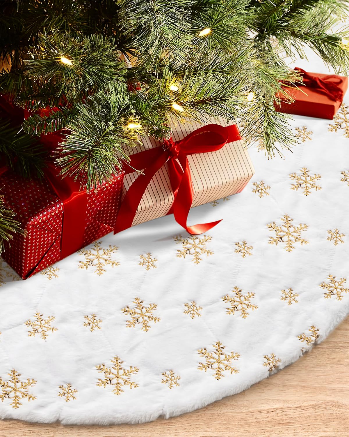 COOLWUFAN 48 Inches Faux Fur Christmas Tree Skirt for Xmas Tree Holiday Party Decoration White Plush Gold Sequin Snowflake (Gold)