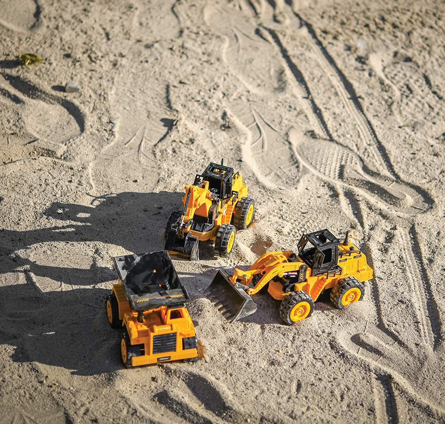 Top Race Remote Control Front Loader - Fully Functional 5-Channel RC Construction Toy Excavator Truck for Kids Ages 5 and Up TR-113S