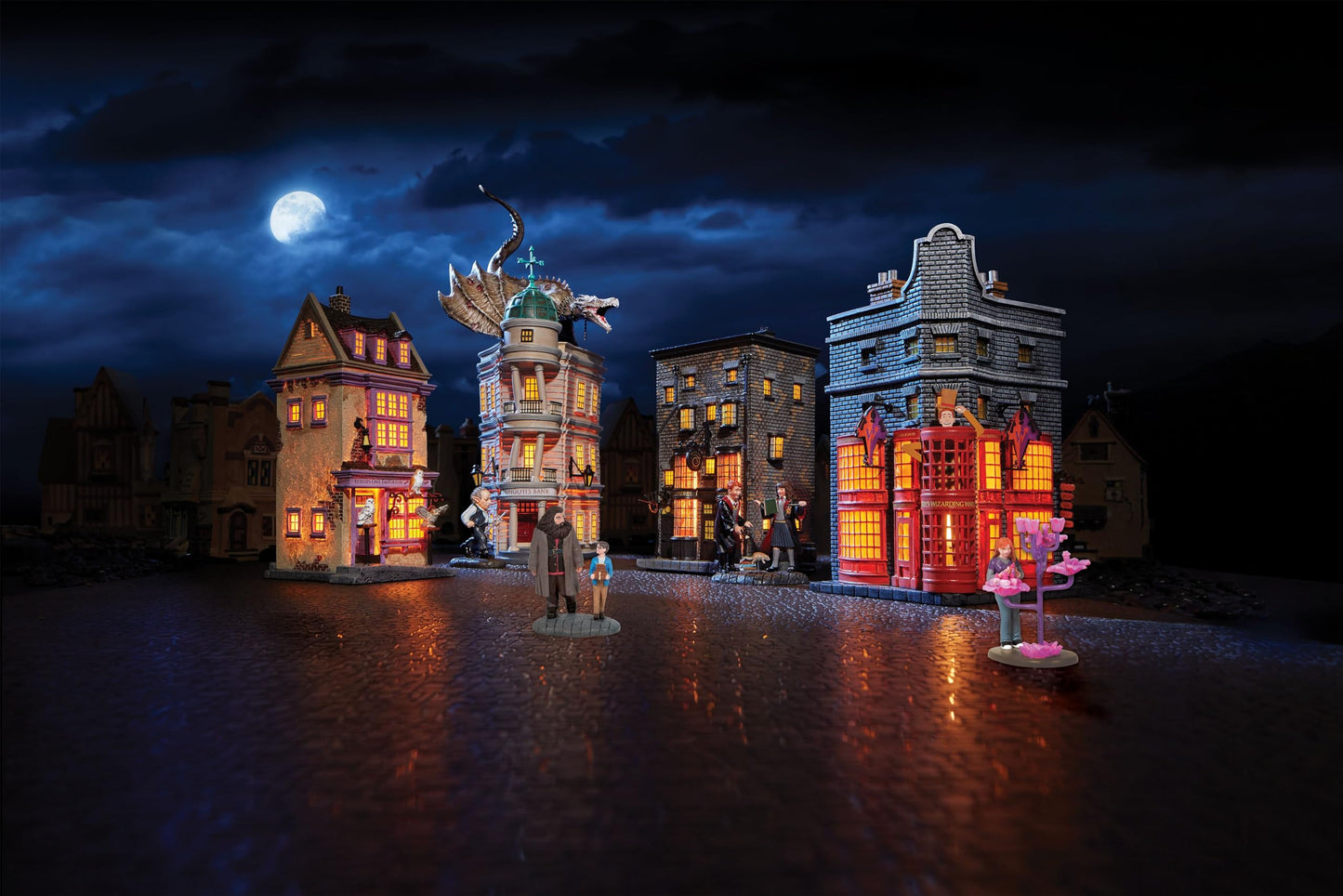 Department 56 Harry Potter Village Accessories Ukrainian Ironbelly Figurine, 7.01 Inch, Multicolor
