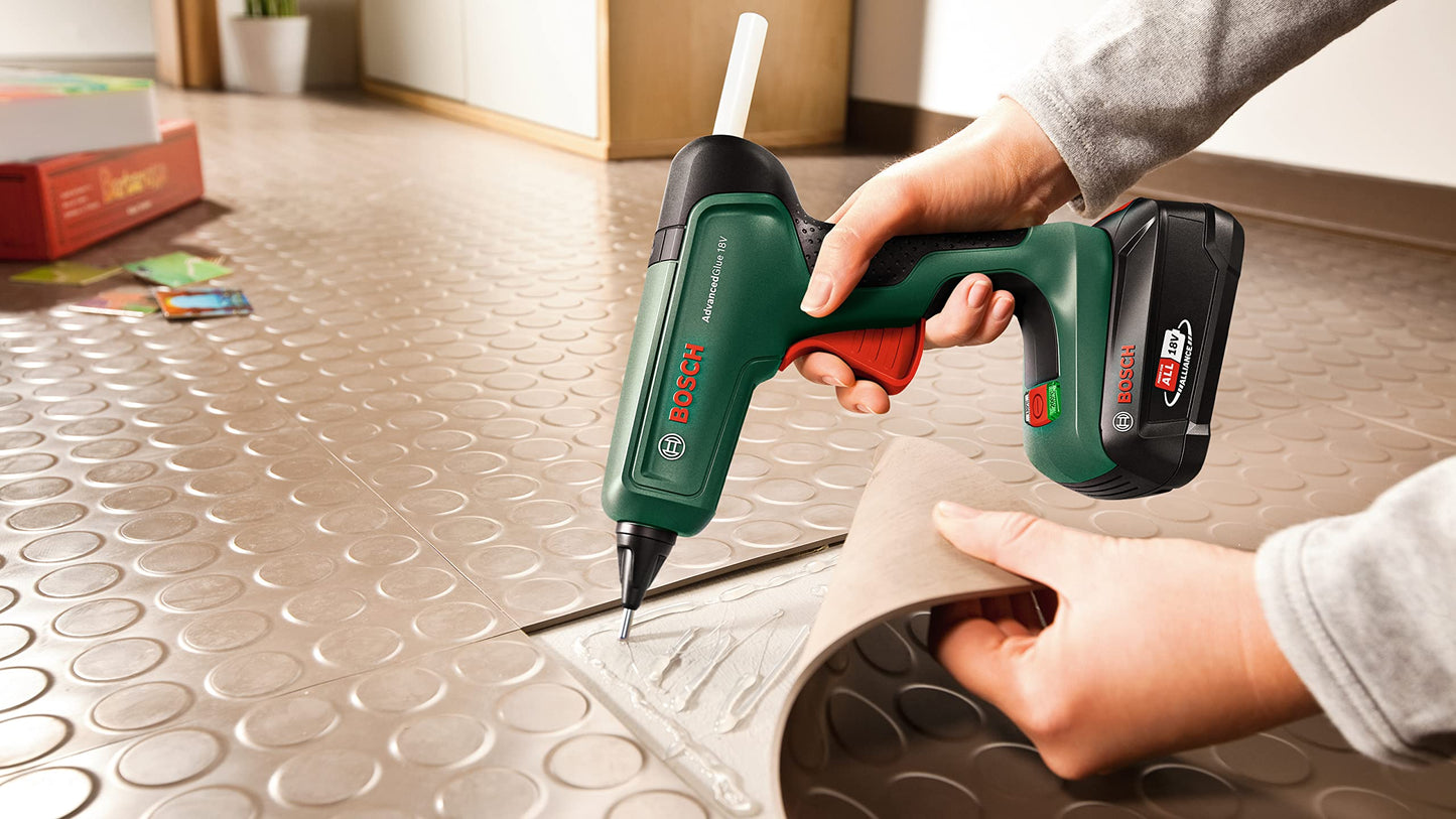 Bosch 11mm Glue Sticks Transparent (Ø 11 x 200 mm, 500g, Robust Bonding, Accessories for Glue Guns)