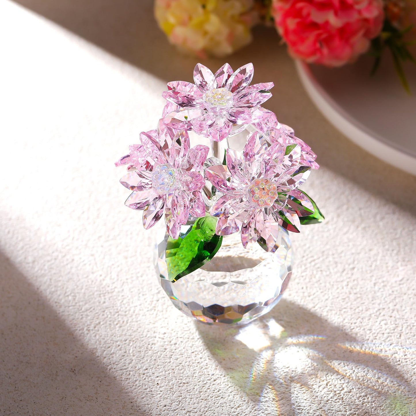 Ornalrist Crystal Pink Daisy Flower Figurine Statue Paperweight Glass Pink Daisy Bouquet Floral Collectible Decor Gifts for Friends Women (with 5 Flowers)
