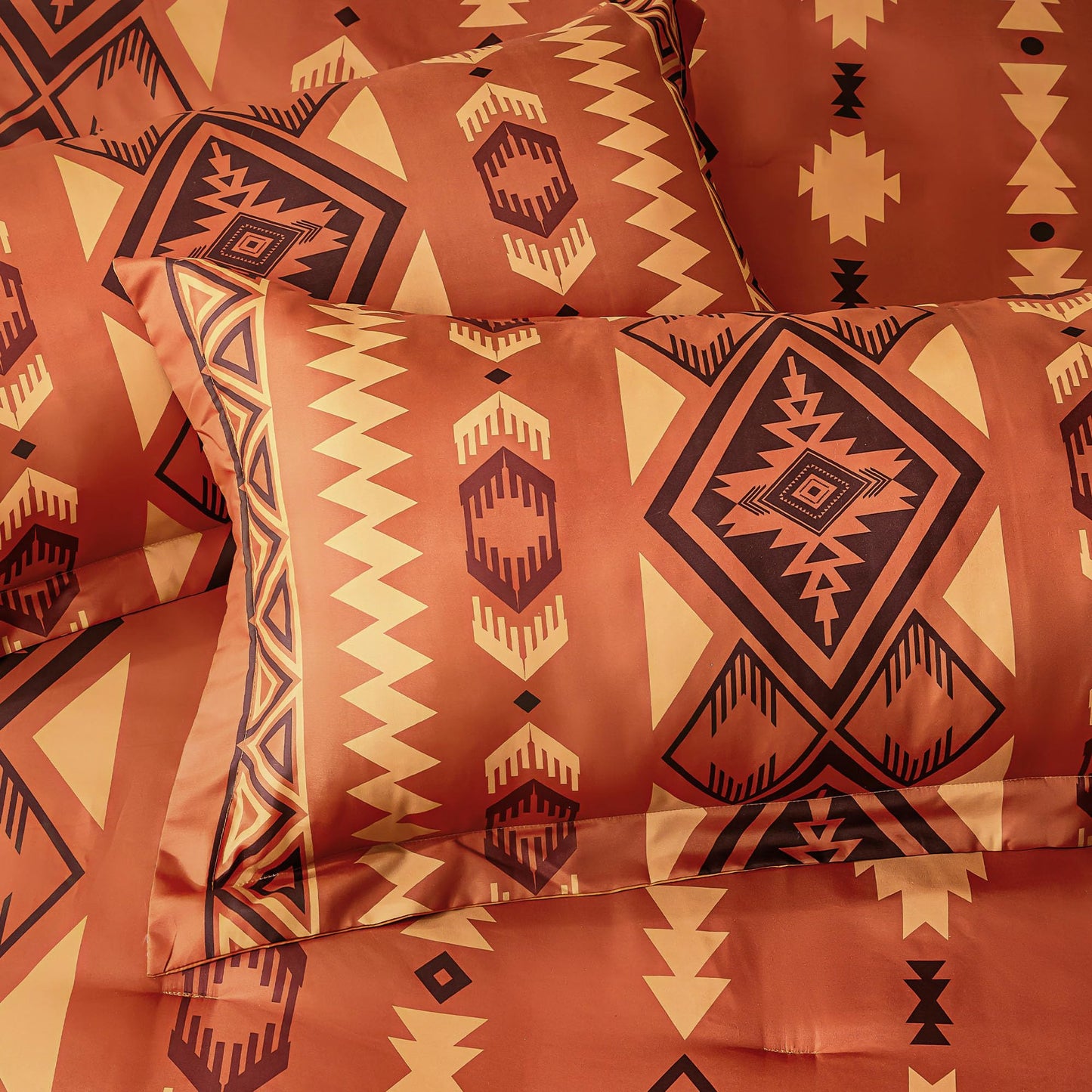 Tyrot King Comforter Set – 3 Piece Burnt Orange Boho Aztec Bedding, Western Southwestern Style Comforter Sets, Soft Lightweight Comforter for All Seasons, 1 Comforter & 2 Pillow Shams