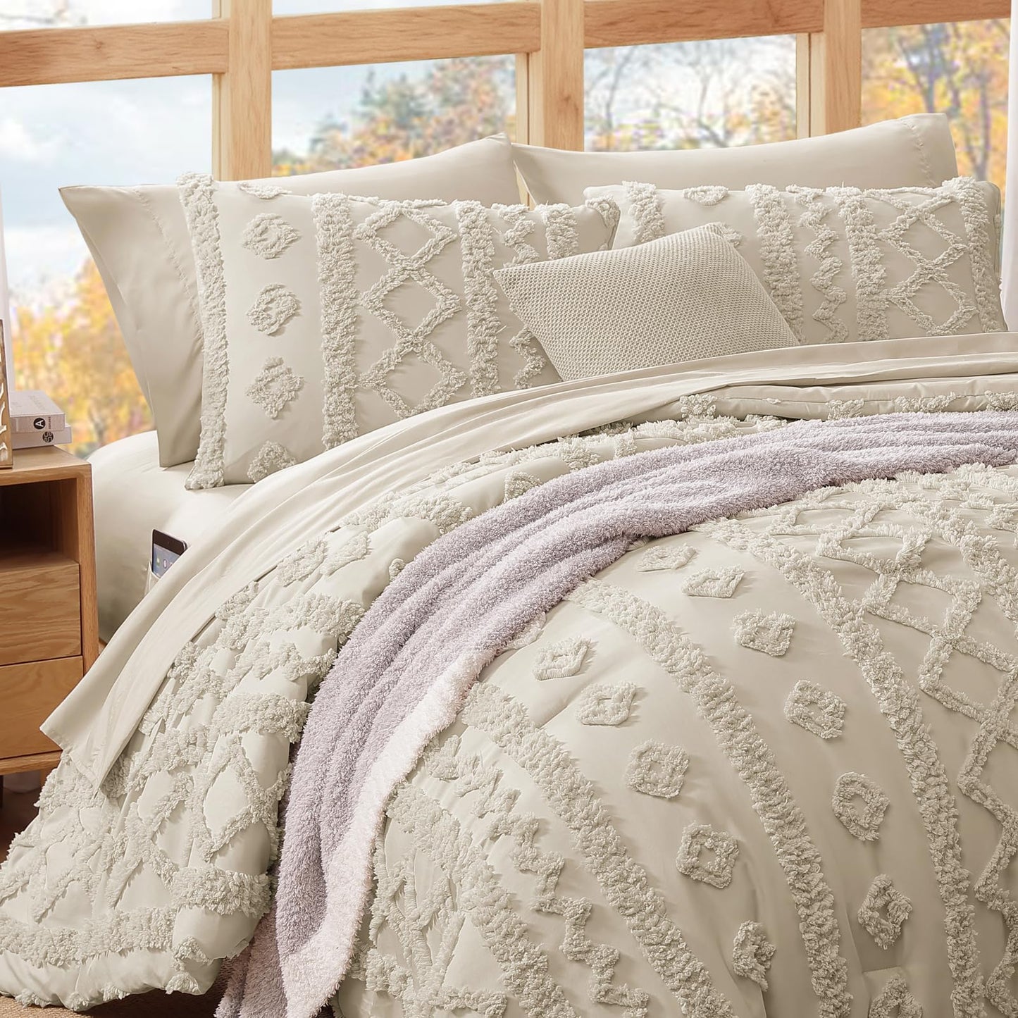 WRENSONGE Queen Size Comforter Set with Sheets - 7 Pieces Beige Tufted Bed in a Bag Queen Shabby Chic Bedding Sets with 1 Comforter, 2 Sheets, 2 Pillowcases & 2 Shams
