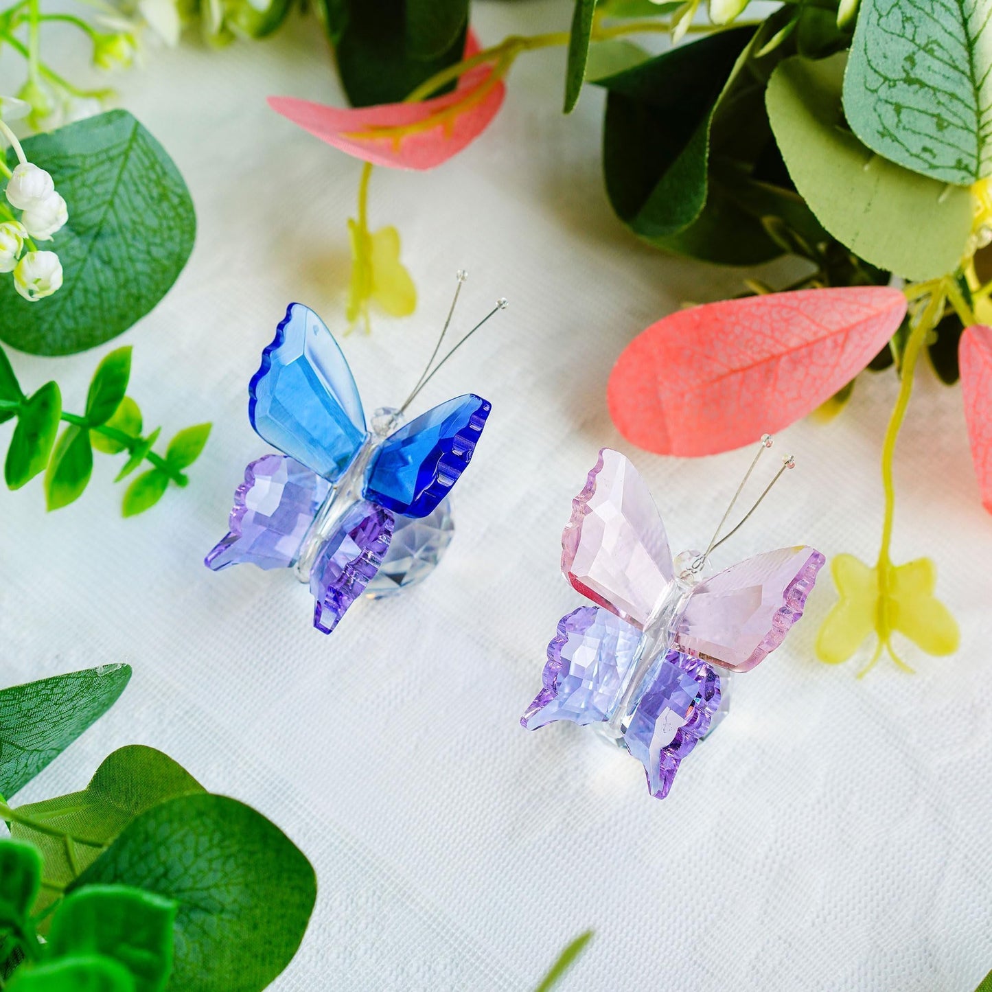 KRISININE 2pcs Crystal Butterfly Figurines with Clear Ball Base Butterfly Ornaments Animal Collectibles Crystal Decoration for Christmas Wedding Party Gifts for Women