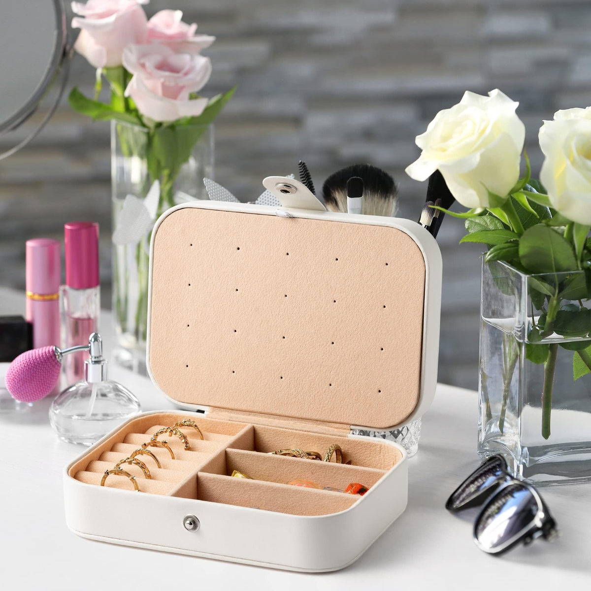 Belanttega MRS Travel Jewelry Box for Mother's Day GiftsBride Travel Portable Jewelry Case Small Jewelry Organizer Travel Accessories for Women, Bridal Shower Gift Engagement Present, White