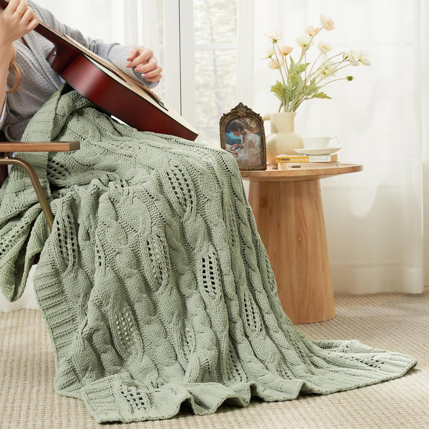Amélie Home Chunky Knit Throw Blanket, Dual-Sided Soft Chenille Breathable Cable Knitted Blanket for Couch, Farmhouse Decorative Throw for Sofa & Chair, 50"x60", Sage Green