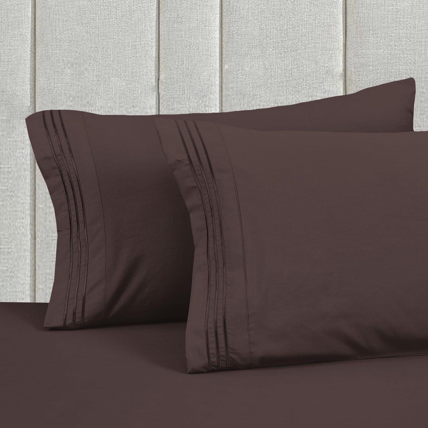 Mocassi Full Size 4-Piece Bed Sheet Set - 1800 Premium Hotel Quality Microfiber 18-24 Inches Extra Deep Pocket Fitted Sheet- Luxury Soft, Breathable, Wrinkle, and Fade Resistant, Brown