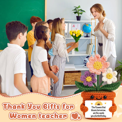 BackURyear Cute Women Teacher Appreciation Gifts, Thank You Christmas Graduation End of Year Gift for Best Female Mentor Mom, Crochet Daisy Present Woman Teachers Office Desk Decor