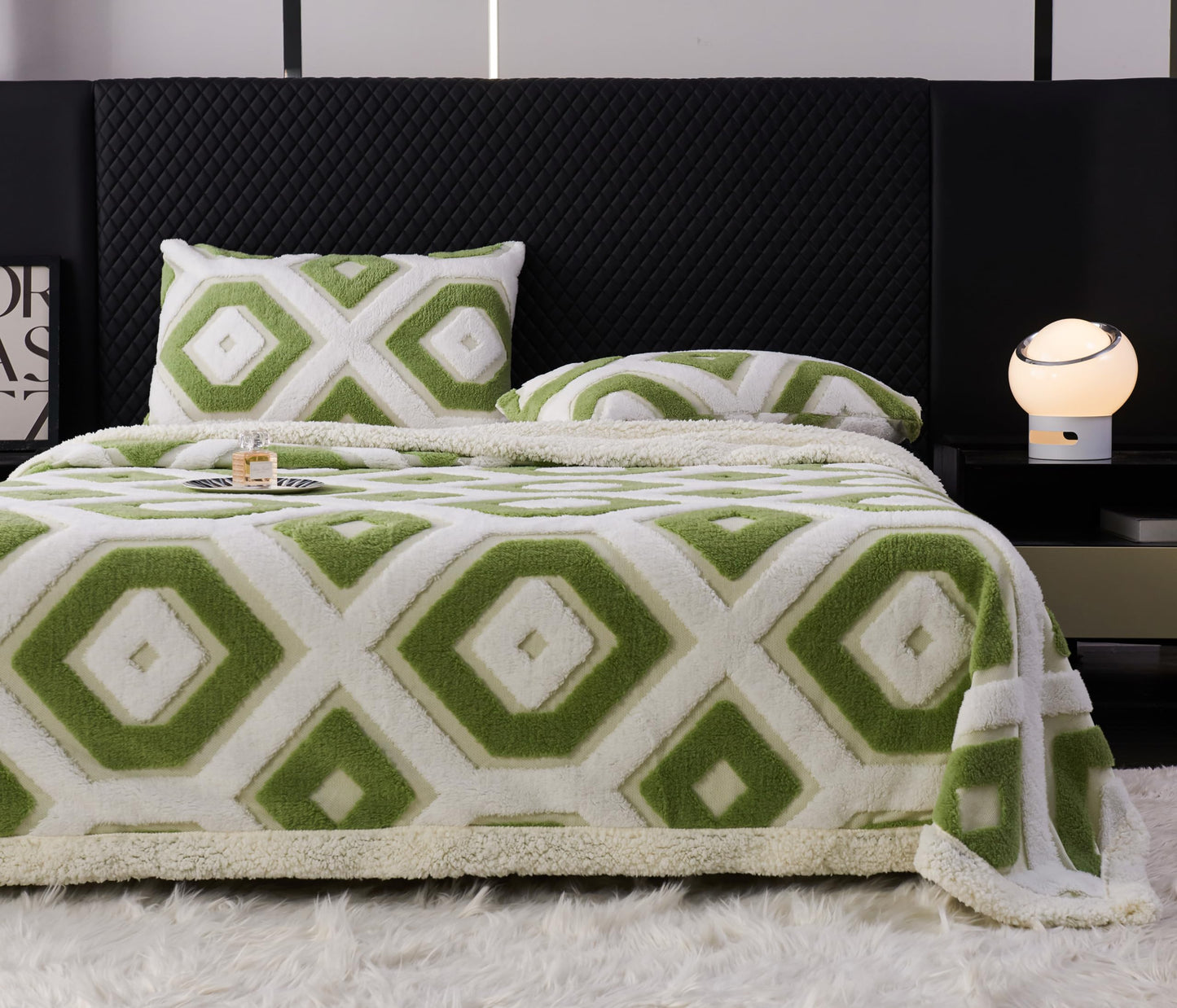 LEVINIS Large Bohemian Bed Blankets 80'' × 90'', Ultra Soft Aztec Bed Blanket for All Season, Cozy, Plush, Bohemian Throw Blanket for Couch/Sofa/Office/Camping, Green