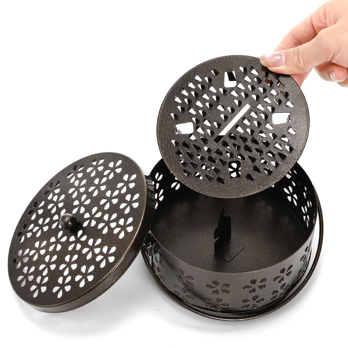 ZENFUN 2 Pack Iron Coil Holders with Lid and Handle, Bronze Incense Coil Burner with Lid, Retro Portable Coil Holder for Camp Use, Indoor, Outdoor, Fireproof, 5.7 Inches Diameter