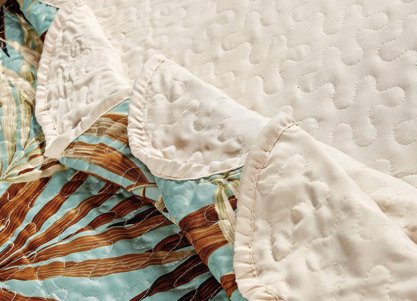 Masterplay 3-Piece Fine Printed Tropical Palm Leaves Oversize (118" X 95") Quilt Set, Bedspread Coverlet (Caifornia) Cal King Size Bed Cover (Sage, Aqua, Brown, Khaki)